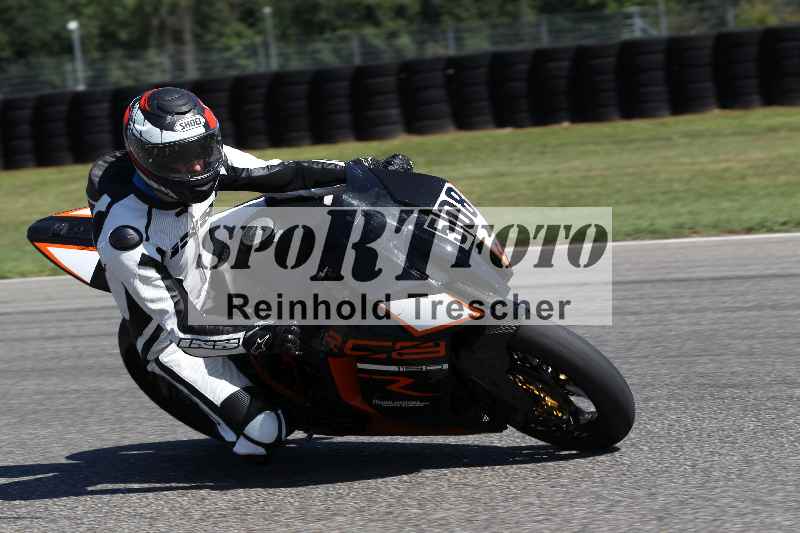 /43 08.08.2025 Discover the Bike ADR/Race 3 rot/508